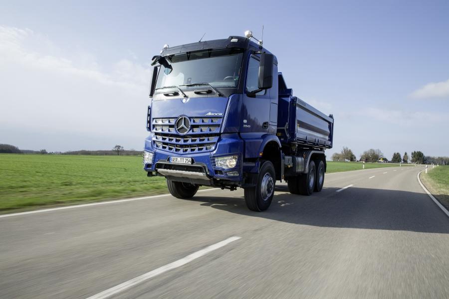  Mercedes-Benz Arocs 3345 2015 года  (фото 12 из 13)